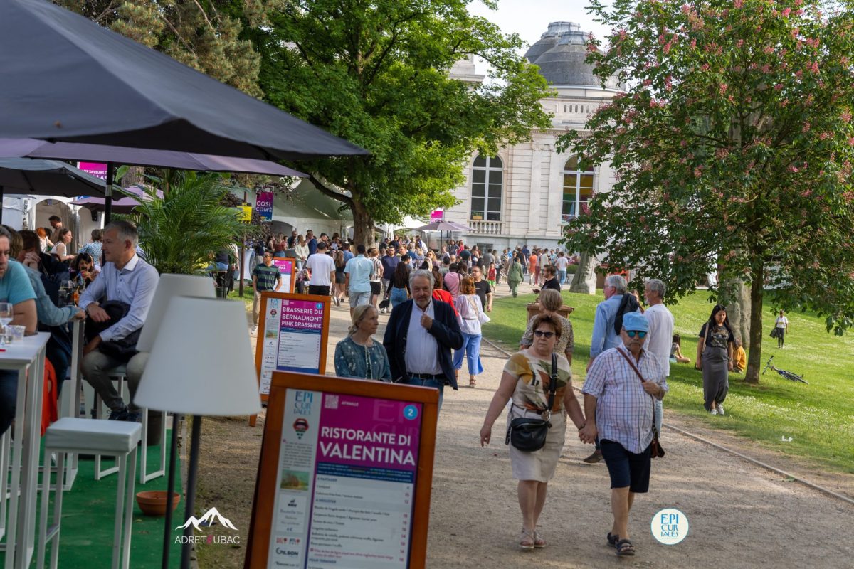 Photos of the 2023 Liège Epicureans
