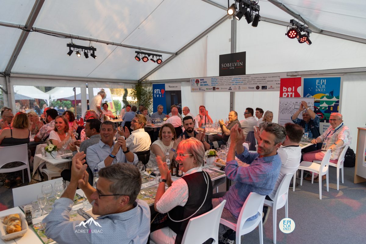 La Tente des Chefs et ses repas gastronomiques 3 R6 1011